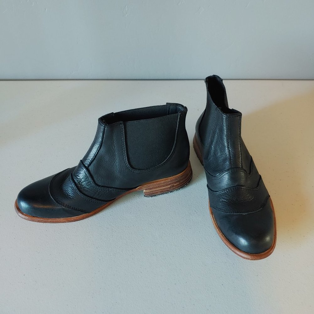 Chelsea Bootie "NEW" - Picture 11 of 13